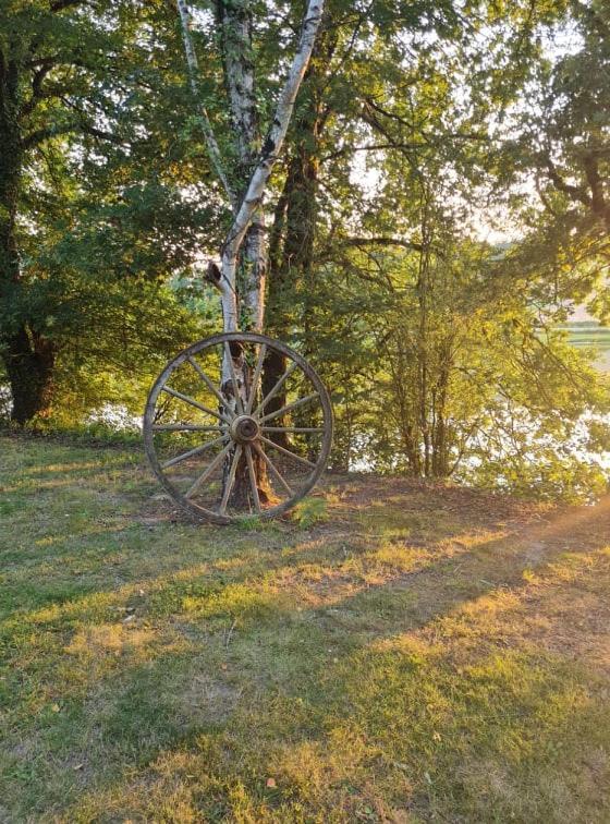 Camping De La Reuille Flere-la-Riviere Dış mekan fotoğraf