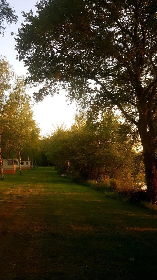 Camping De La Reuille Flere-la-Riviere Dış mekan fotoğraf