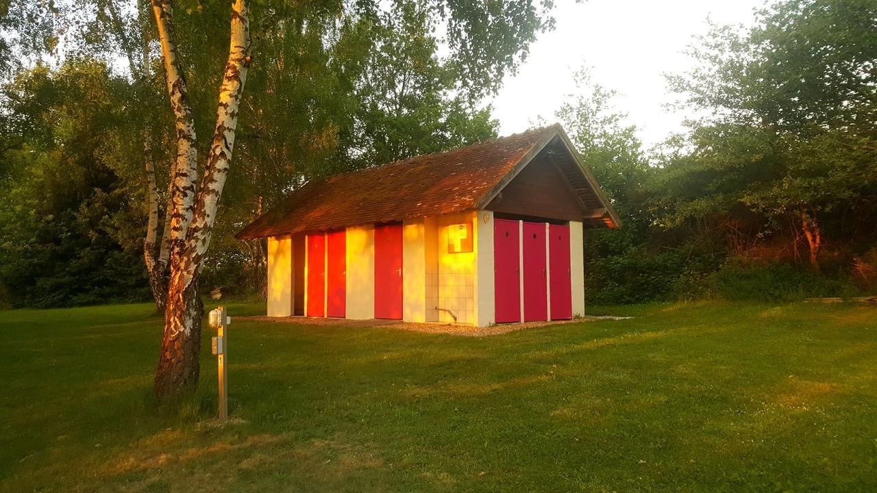 Camping De La Reuille Flere-la-Riviere Dış mekan fotoğraf